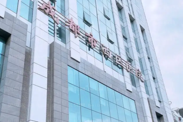 成都西区鼻部综合医生介绍?技术好的医生?