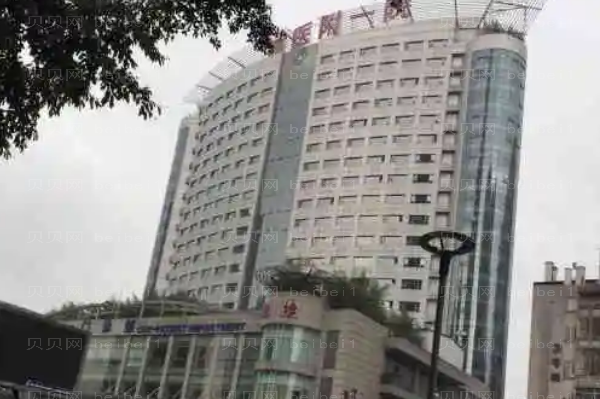 重庆牙齿矫正专家介绍！前十名你更倾向谁