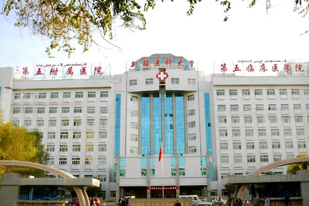 乌鲁木齐做双眼皮整形专家介绍!口碑医生介绍