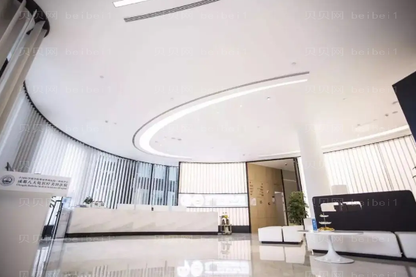成都八大处垫鼻基底医生哪些好?附介绍
