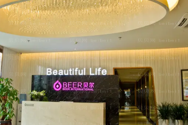 福州美贝尔脂肪隆胸整形价格_医生介绍揭晓