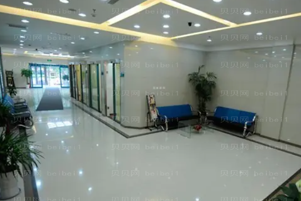 长春中妍假体隆胸多少钱?哪个医生好?
