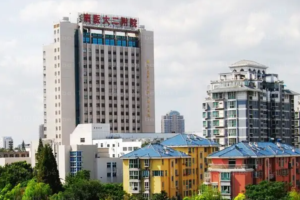 南京歪鼻矫正专家都有谁,前十名单攻略