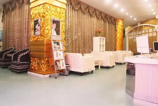 广安阿蓝乳房缩小怎么样?实力派医生盘点