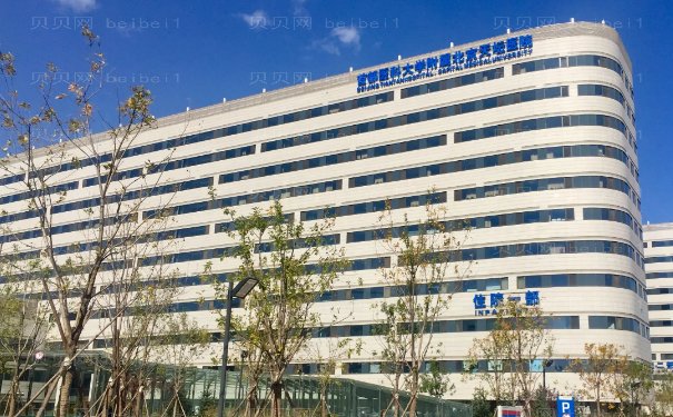 北京天坛医院隆胸哪个大夫好