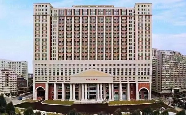 佛山做舌侧牙齿矫正医生哪位技术好