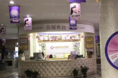 成都美容整形医院隆鼻冯春雨医生好不好？