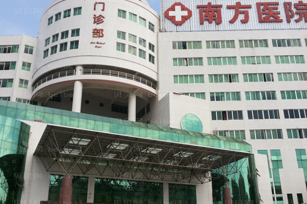 广东哪些医院做隆鼻改良短鼻做得还不错?