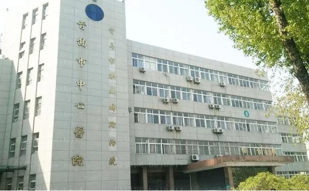 青岛玻尿酸垫鼻基底专业的医生都有谁