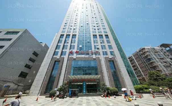 成都西区医院宋华敬抗衰费用标准！技术评价